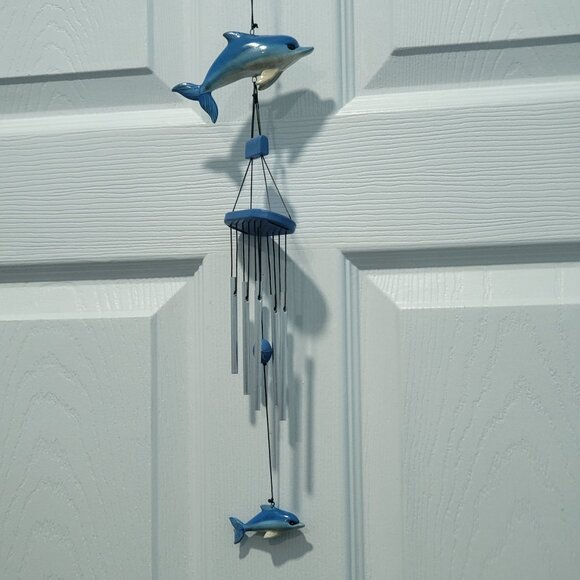 Blue Dolphin Acrylic Metal Hanging Wind Chimes - Picture 12 of 12